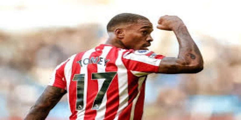 豪门争夺战升温：切尔西与阿森纳的博弈-华体会